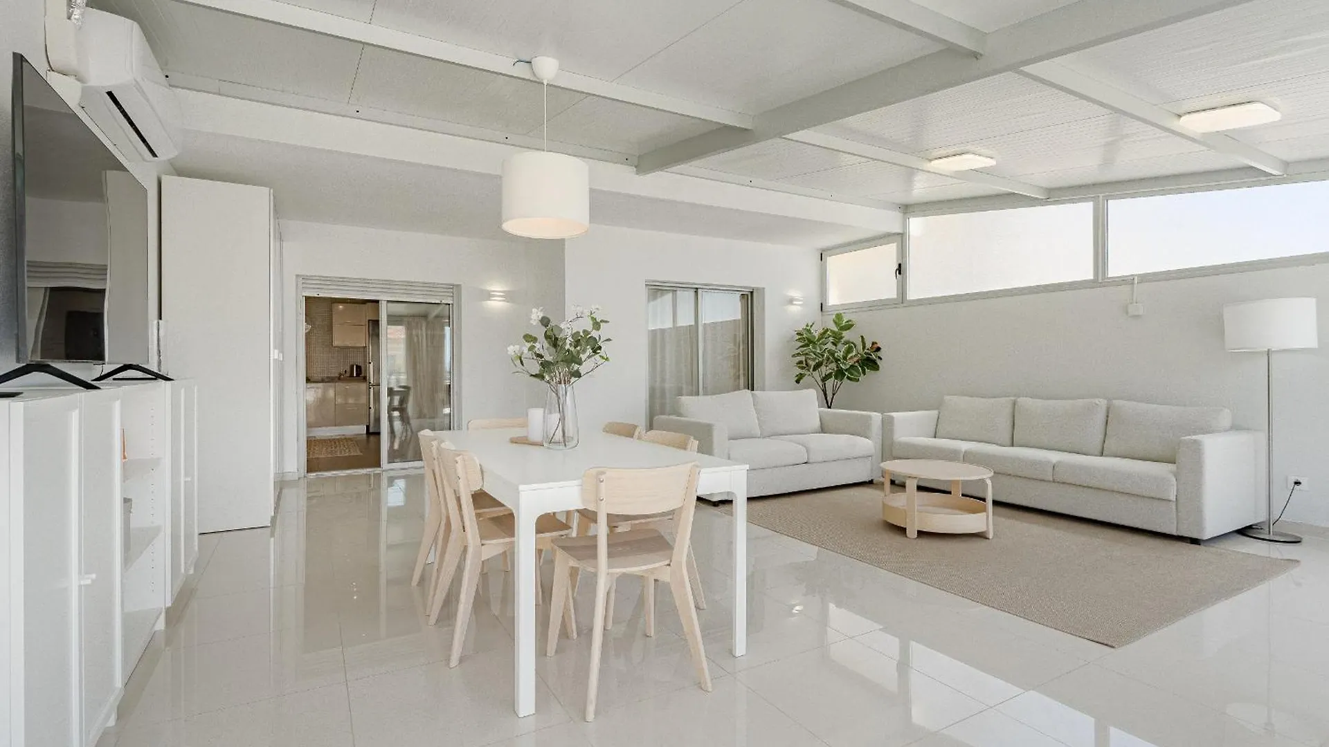 2Bdr Apt With Terrace In Puerto De Santiago Puerto de Santiago