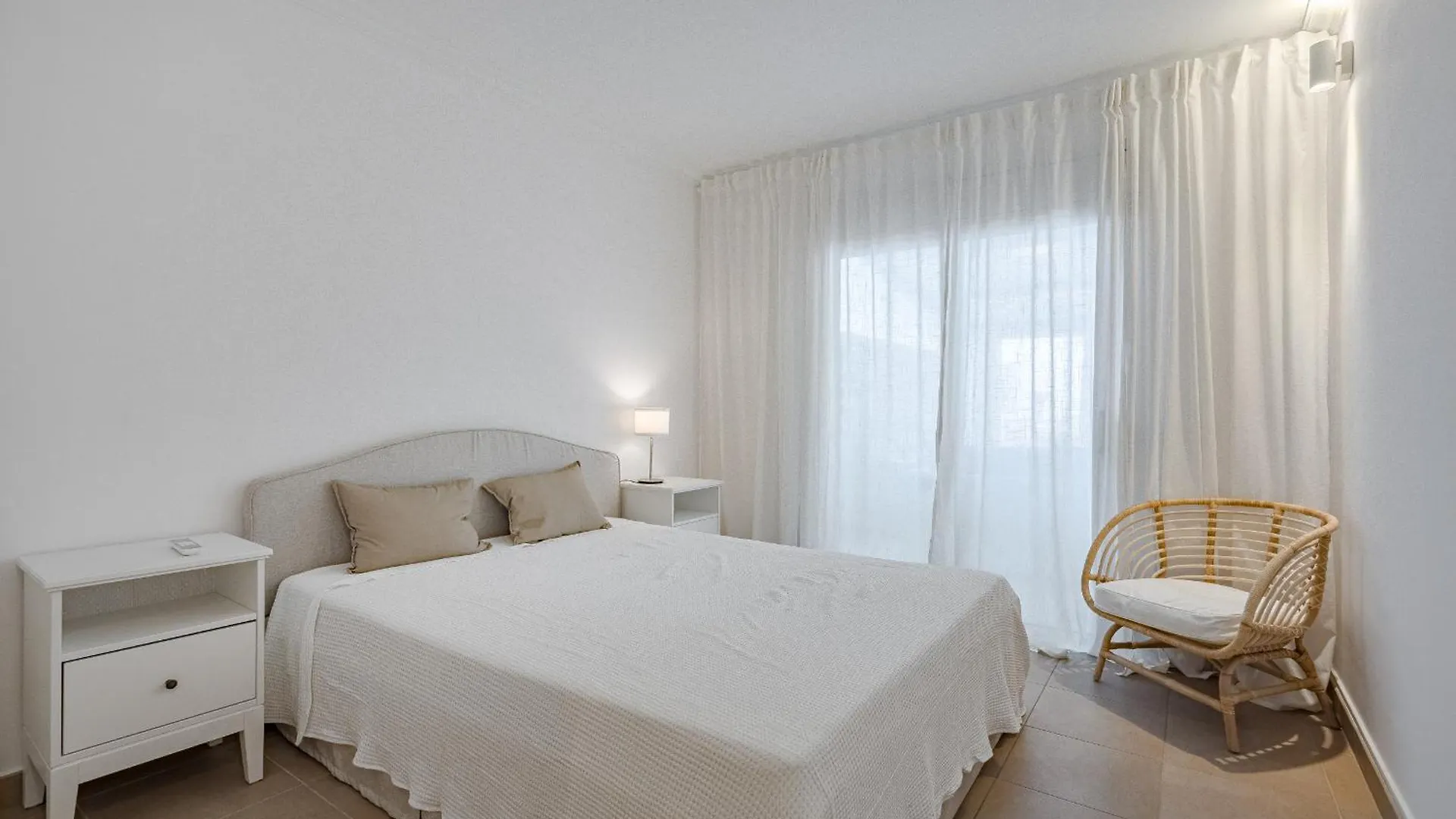 Apartment 2Bdr Apt With Terrace In Puerto De Santiago Puerto de Santiago  Spain